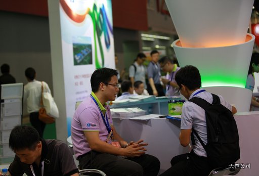 新型光穩(wěn)定劑在2013年上海國際塑膠展受到廣泛關(guān)注 新型光穩(wěn)定劑在2013年上海國際塑膠展受到廣泛關(guān)注