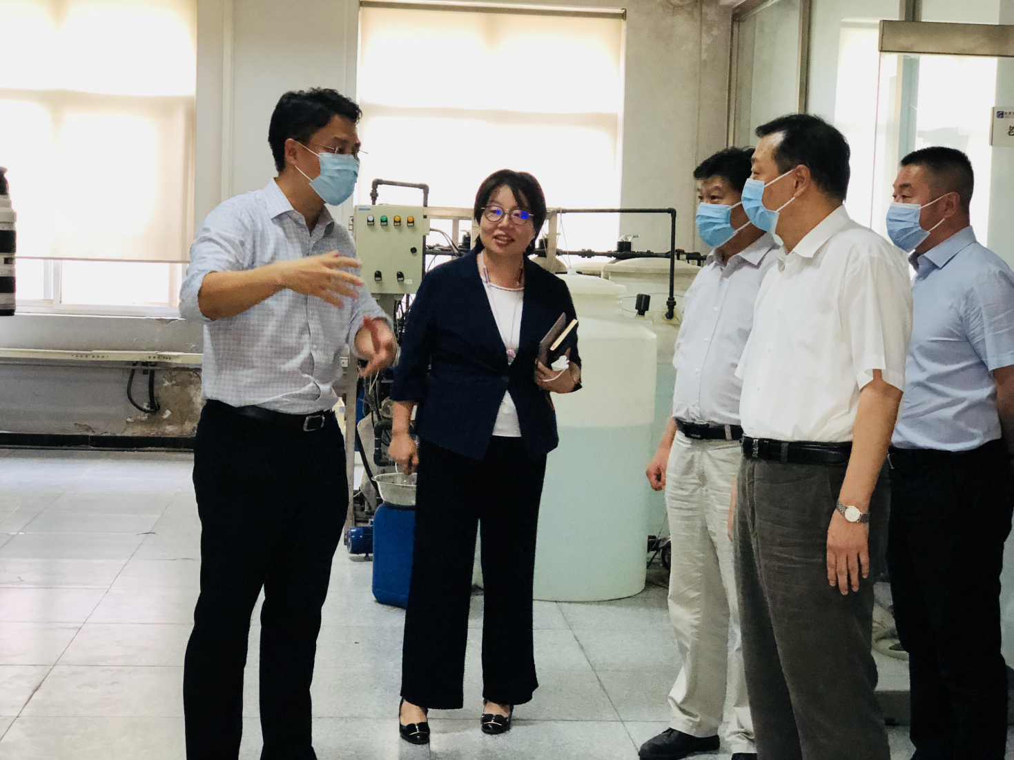 北京市第四中級人民法院及大興區、鎮領導一行到天罡助劑參觀調研 北京市第四中級人民法院及大興區、鎮領導一行到天罡助劑參觀調研