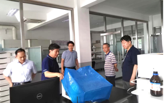 清華大學、北化工大學專家蒞臨天罡興泰孵化基地交流考察