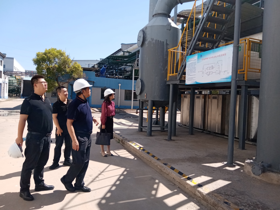 黃山市徽州區副區長程麗群一行赴天罡集團調研考察 黃山市徽州區副區長程麗群一行赴天罡集團調研考察